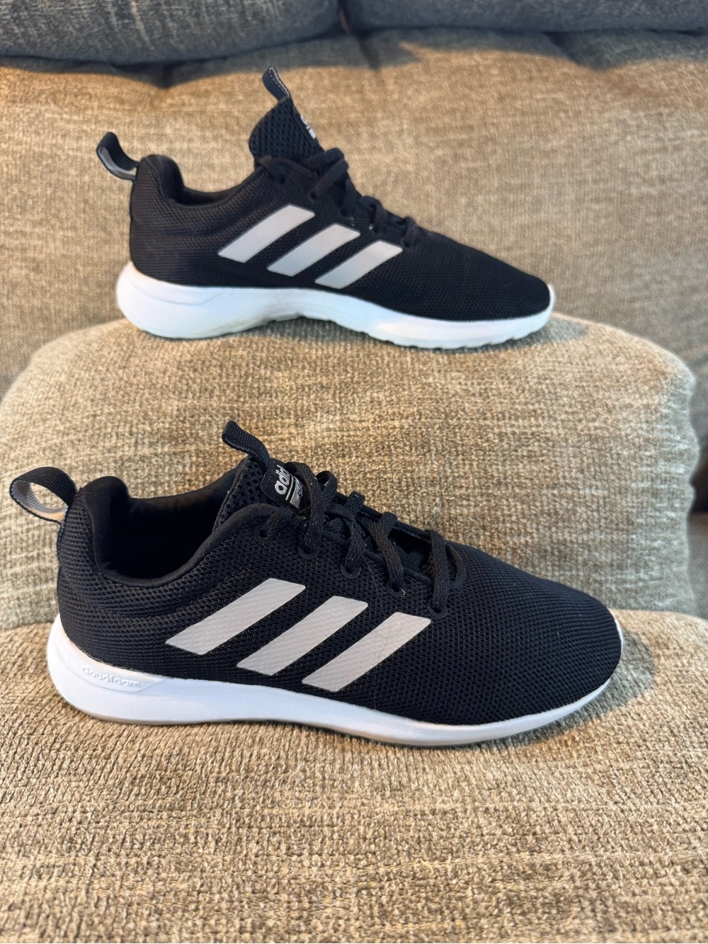 Adidas Lite Racer CLN Kids Black and White Sneakers #PYV702001 Size 5.5